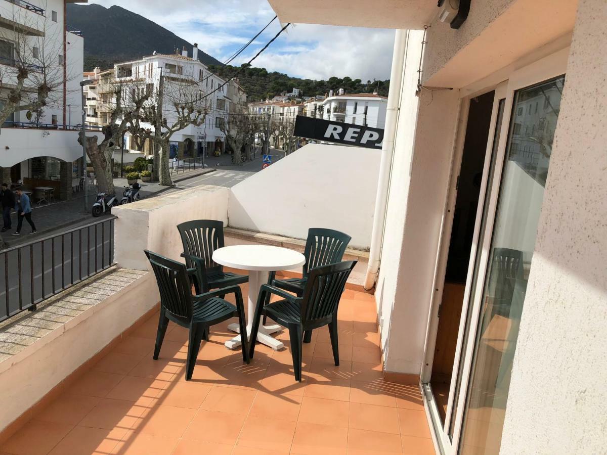 Apartaments S'Arenella Cadaqués Dış mekan fotoğraf